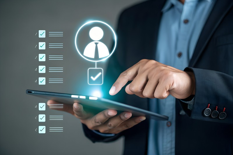 How to Manage Employee Performance